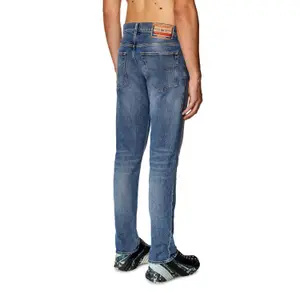 Jeans Regular Diesel 09I16 2023 Finitive image-1