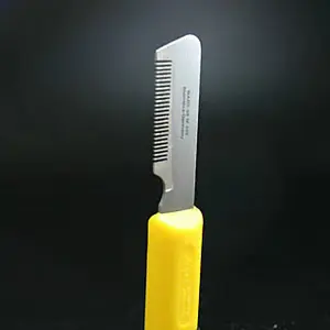 Plastic handle dog comb Difac image-0