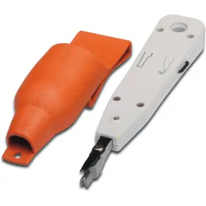 Outil d'installation de câble avec mécanisme de coupe Digitus