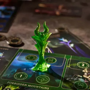 Board games Disney Villainous image-4