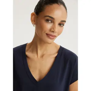 T-shirt col V femme Diverse Badbea 261 image-3