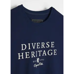 T-shirt Diverse Herit image-4