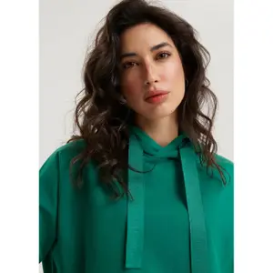 Sweatshirt à capuche en coton femme Diverse Tankio 262 image-4