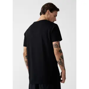V-neck T-shirt Diverse 263 image-3