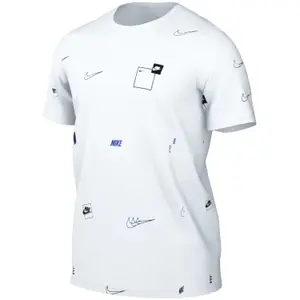 Camiseta Nike Logo Aop image-2