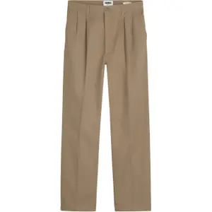 a8840-0009-pantalon-chino-dockers-t2-pleated-harvest-gold