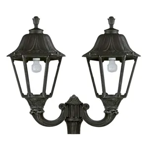 Two-Arm Flagpole Light Dopo lighting Indura Big 6 Ip55 E27 image-0