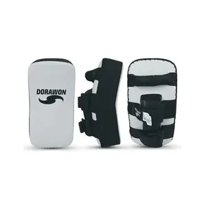 Pao thaï synthétique en cuir Dorawon Ao Nang image-0