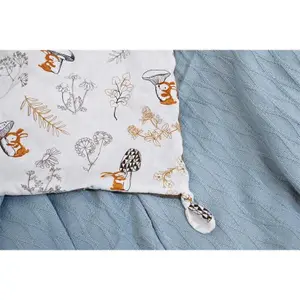 Teddy bear with 3 stories Doudou & compagnie image-3