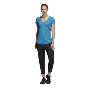 Camiseta de mujer con cuello de pico adidas ID Winners image-1