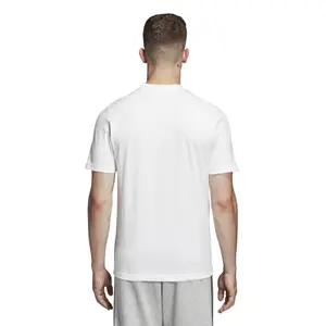 Camiseta adidas Essentials Linear Logo image-4