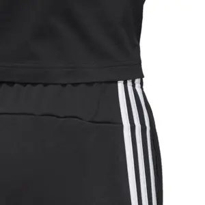 Pantalón de chándal adidas Essentials 3-Stripes image-5