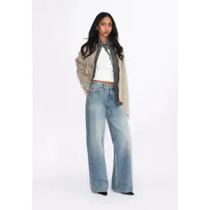 Jeans a gamba larga effetto usurato donna Dr. Denim Rhue image-4