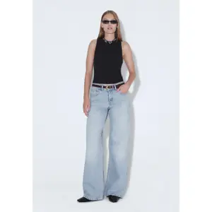 Jeans a gamba larga effetto usurato donna Dr. Denim Rhue image-4
