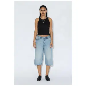 Jeans 3/4 taglio loose donna Dr. Denim Dace image-4