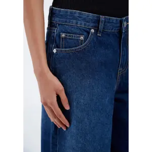 Jeans 3/4 taglio loose donna Dr. Denim Dace image-1