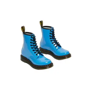Botas de mujer Dr Martens Vegan 1460 Patent image-1