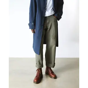 Botines Dr Martens 1460 Pascal Cashew Ambassador image-1