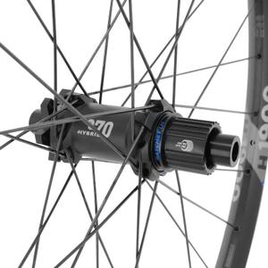 6 holes rear wheel cassette axle through rim - resistant weight 150kgs - compatible enduro DT Swiss H1900 Boost Tubeless Ready Disc Shimano Microspline 12V. 12-148 - 30C - 150Kgs - Enduro image-2