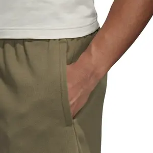 Short adidas Must Haves Badge of Sport image-5