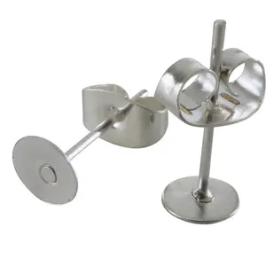 Pack of 6 girl ear clips in a bag Dtm Loisirs Creatifs image-0