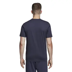 Camiseta adidas Essentials Linear Logo image-4