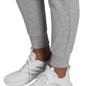 Pantalón de chándal mujer adidas Essentials Solid image-6