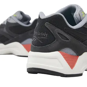 Zapatillas Reebok Classics Aztrek 96 image-2