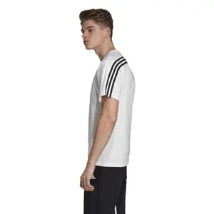 Camiseta adidas Must Haves 3-Stripes image-3