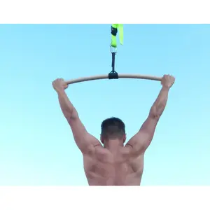 Barra de tracción ajustable en altura, de forma ergonómica y duradera. Eaglefit image-0