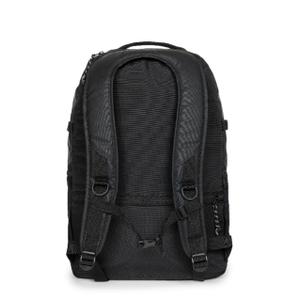 product/e/a/eastpak-ek0a5bl54z3-cs-rip-black-coat-5.jpg