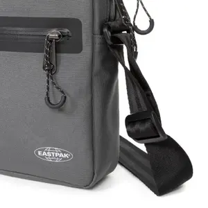 Skuldertaske Eastpak The One image-4