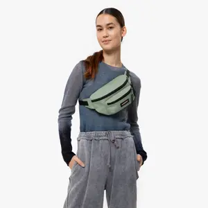 Bananpose Eastpak Doggy image-2