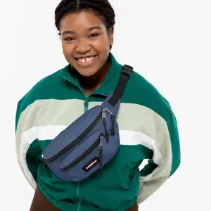Fanny pack Eastpak Doggy Bag image-4