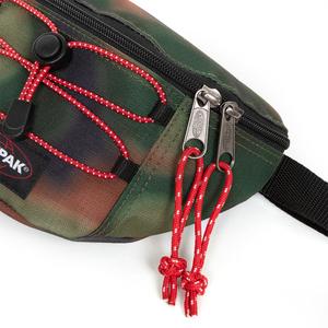 product/e/a/eastpak_ek0000745o4_5o4-outsite-camo_4.jpg