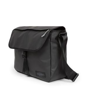 product/e/a/eastpak_ek00026e4y8_tarp-black2_7.jpg