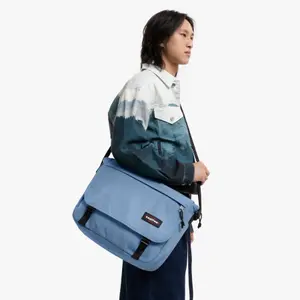 Schultertasche Eastpak Delegate + image-6