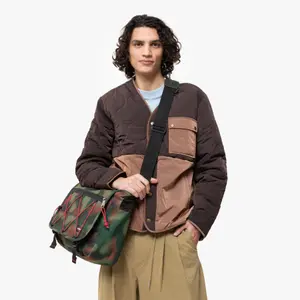 Sac bandoulière Eastpak Delegate + image-2