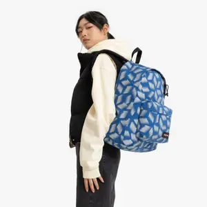 Mochila Eastpak Out Of Office image-2