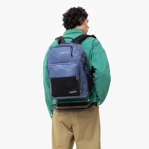 Mochila Eastpak Pinzip image-2