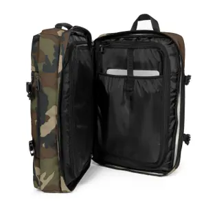 product/e/a/eastpak_ek0a5bbr181_camo_14.jpg