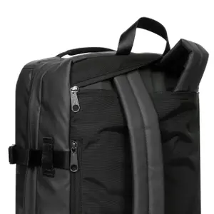 product/e/a/eastpak_ek0a5bbr4y8_tarp-black2_9.jpg