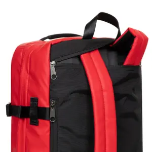 product/e/a/eastpak_ek0a5bbr8v1_tarp-red_4.jpg