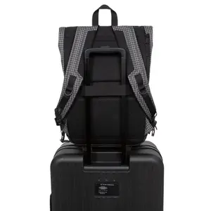 Mochila Eastpak Tecum Roll image-5