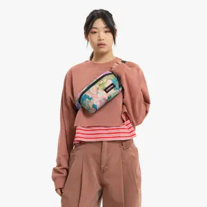 Bananpose Eastpak Sommar image-1