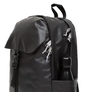 Mochila Eastpak Tarban image-5