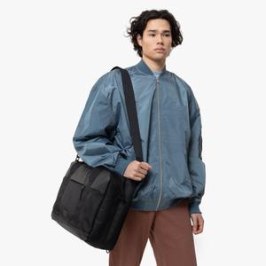 product/e/a/eastpak_ek0a5biy80w_12-nw052924.jpg