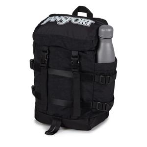 product/e/a/eastpak_ek0a5bjyn55_black_10.jpg