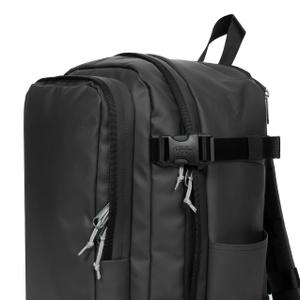 product/e/a/eastpak_ek0a5bkd4y8_tarp-black2_7.jpg