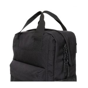 product/e/a/eastpak_ek0a5bkk4t6_on-black_2.jpg